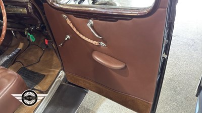 Lot 830 - 1949 FORD