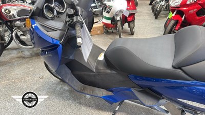 Lot 786 - 2007 VECTRIX ELECTRIC MAXI SCOOTER