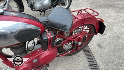 Lot 128 - 1954 BSA