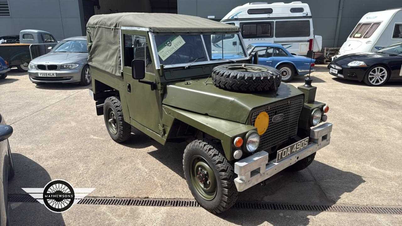 Lot 74 - 1968 LAND ROVER 88" - 4 CYL