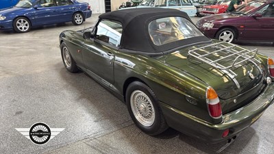 Lot 892 - 1995 ROVER RV8