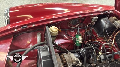 Lot 200 - 1971 MG B