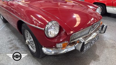 Lot 200 - 1971 MG B