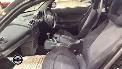 Lot 122 - 2004 SMART ROADSTER 80 AUTO(RHD)