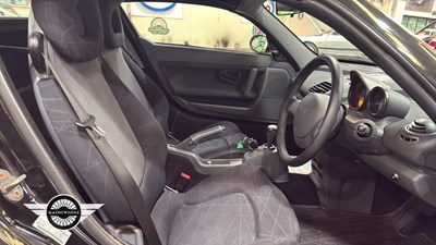 Lot 122 - 2004 SMART ROADSTER 80 AUTO(RHD)
