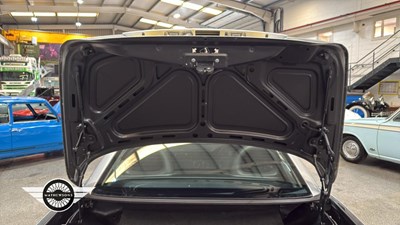 Lot 618 - 2002 MERCEDES SLK 200 KOMPRESSOR AUTO