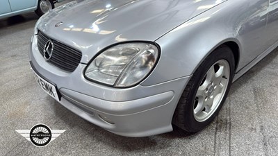 Lot 618 - 2002 MERCEDES SLK 200 KOMPRESSOR AUTO