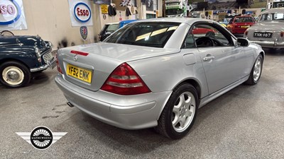 Lot 618 - 2002 MERCEDES SLK 200 KOMPRESSOR AUTO
