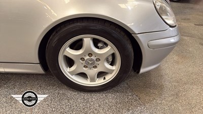 Lot 618 - 2002 MERCEDES SLK 200 KOMPRESSOR AUTO