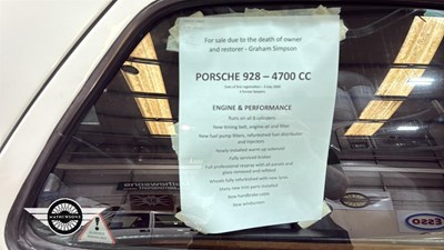 Lot 864 - 1982 PORSCHE 928