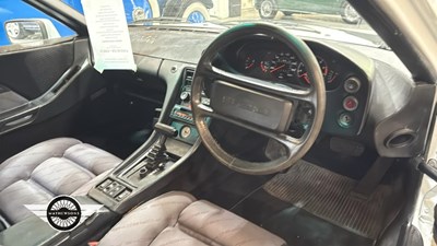 Lot 864 - 1982 PORSCHE 928