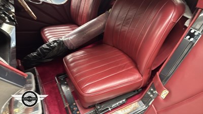 Lot 440 - 1935 AC DHC