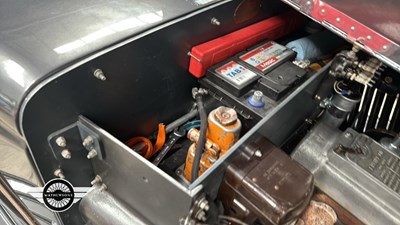 Lot 440 - 1935 AC DHC