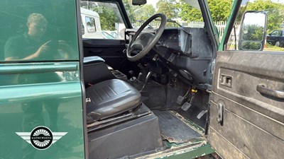 Lot 890 - 2005 LAND ROVER DEFENDER 90 TD5