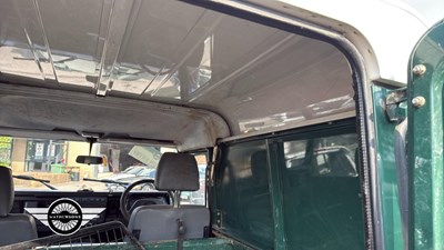 Lot 890 - 2005 LAND ROVER DEFENDER 90 TD5
