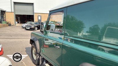 Lot 890 - 2005 LAND ROVER DEFENDER 90 TD5
