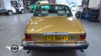 Lot 77 - 1983 DAIMLER DOUBLE SIX HE AUTO