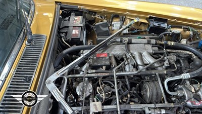 Lot 77 - 1983 DAIMLER DOUBLE SIX HE AUTO