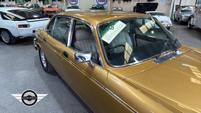 Lot 77 - 1983 DAIMLER DOUBLE SIX HE AUTO