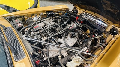 Lot 77 - 1983 DAIMLER DOUBLE SIX HE AUTO