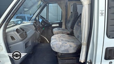 Lot 854 - 2005 PEUGEOT BOXER 290 LX MWB HDI