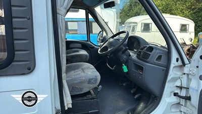 Lot 854 - 2005 PEUGEOT BOXER 290 LX MWB HDI