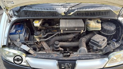 Lot 854 - 2005 PEUGEOT BOXER 290 LX MWB HDI