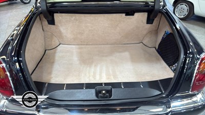 Lot 746 - 1998 ROLLS ROYCE SILVER SERAPH