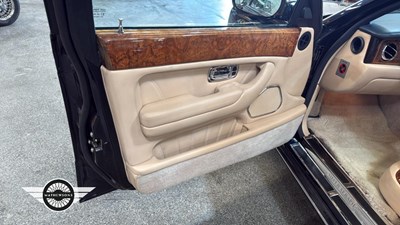 Lot 746 - 1998 ROLLS ROYCE SILVER SERAPH