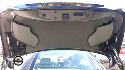 Lot 654 - 2002 MERCEDES SL500 AUTO