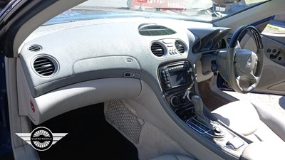 Lot 654 - 2002 MERCEDES SL500 AUTO