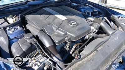 Lot 654 - 2002 MERCEDES SL500 AUTO