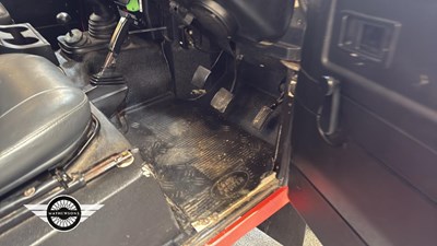 Lot 82 - 2006 LAND ROVER DEFENDER 110 TD5