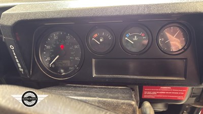 Lot 82 - 2006 LAND ROVER DEFENDER 110 TD5