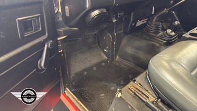Lot 82 - 2006 LAND ROVER DEFENDER 110 TD5