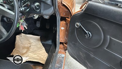 Lot 896 - 1981 MG B GT