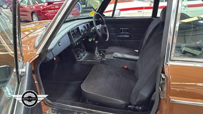 Lot 896 - 1981 MG B GT