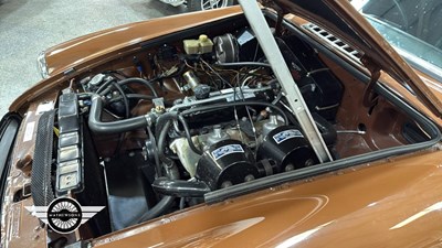 Lot 896 - 1981 MG B GT