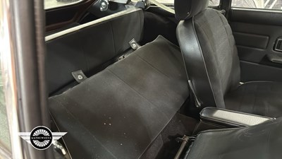 Lot 896 - 1981 MG B GT