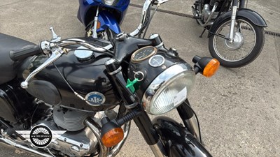 Lot 100 - 1960 AJS
