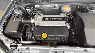 Lot 880 - 2004 VAUXHALL SIGNUM ELITE V6 A