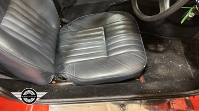 Lot 899 - 1976 MG B GT
