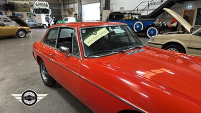 Lot 899 - 1976 MG B GT