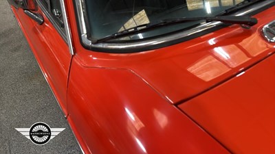 Lot 899 - 1976 MG B GT