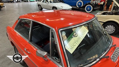 Lot 899 - 1976 MG B GT