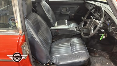 Lot 899 - 1976 MG B GT