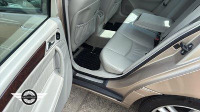 Lot 808 - 2001 MERCEDES C240 ELEGANCE AUTO