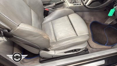 Lot 323 - 2002 BMW 320CI