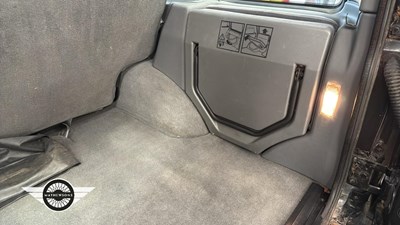 Lot 454 - 1998 LAND ROVER DISCOVERY V8I A