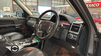 Lot 870 - 2010 LAND ROVER RANGE ROVER VOGUE TDV8 A